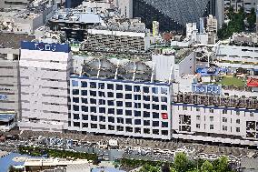 Exterior, logo, and signage of Tobu Department Store